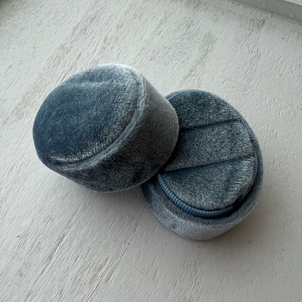 Dusty Blue velvet ring box